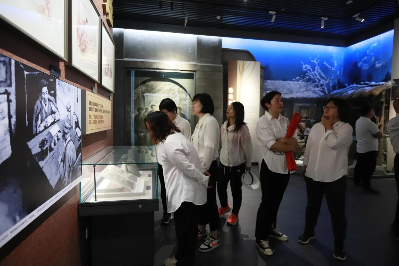 砥礪初心使命，汲取奮進(jìn)力量丨花花牛乳業(yè)集團(tuán)黨委組織開展學(xué)習(xí)“焦裕祿精神”主題黨日活動(dòng)