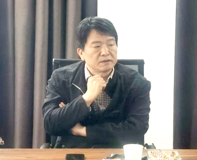 振奮精神保收獲·總結(jié)反思來(lái)復(fù)盤(pán) | 花花牛乳業(yè)集團(tuán)農(nóng)業(yè)公司開(kāi)展收獲動(dòng)員暨工作總結(jié)會(huì)議