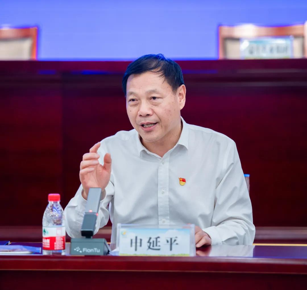 花花牛| 蘭考縣人民政府與蒙牛、花花牛達成戰(zhàn)略合作 助力河南奶業(yè)高質(zhì)量發(fā)展