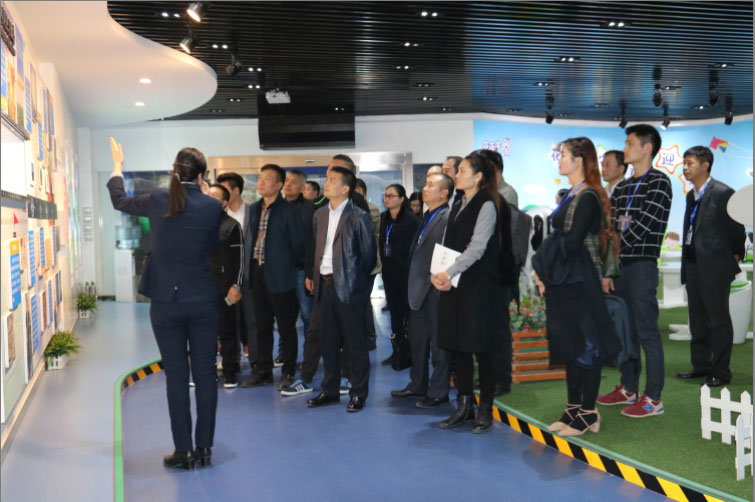 商界領袖俱樂部精英參訪花花牛！