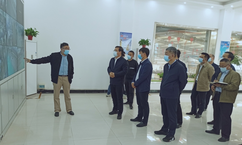 駐馬店市委副書(shū)記、市長(zhǎng)李躍勇一行 蒞臨花花牛乳業(yè)集團(tuán)新蔡豫信瑞亞牧場(chǎng)調(diào)研